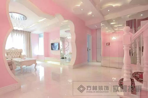 HelloKitty}Lb b